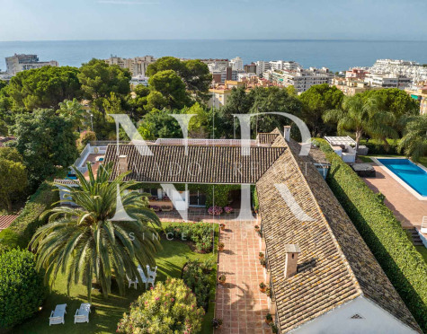 Villa en Huerta Belon, Marbella centro, en venta