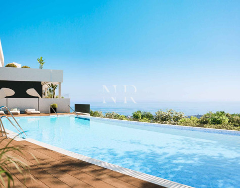 Appartement nouvellement construit à Altos de Los Monteros à vendre