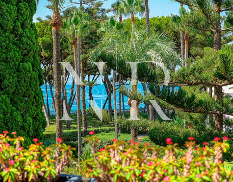 Ático en Alhambra del Mar en venta