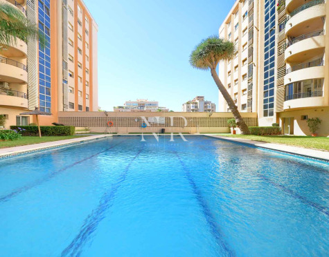 Flat in Ricardo Soriano very close to the beach for short term rent.