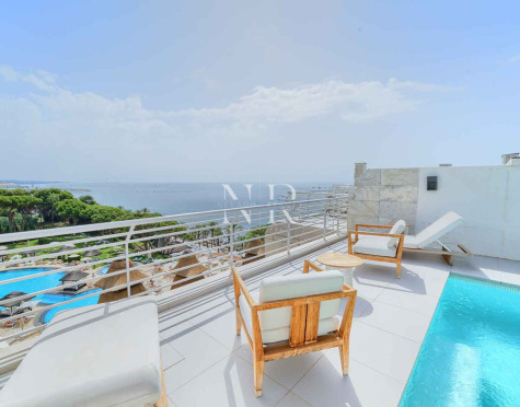 Penthouse au centre de Marbella en bord de mer à vendre