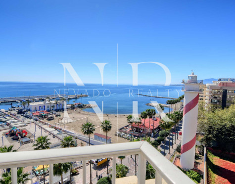 Apartamento en  edificio Marbella 2000 frente al Puerto Deportivo de Marbella
