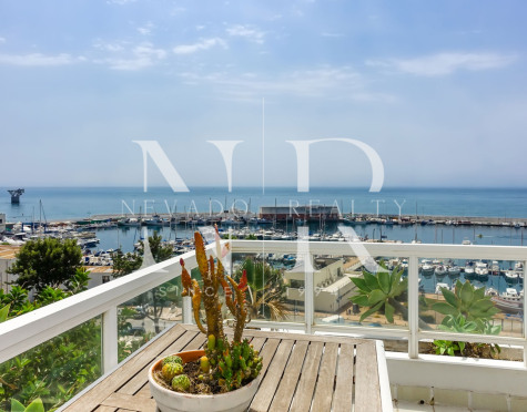 Apartamento en La Zambomba en primera linea de playa en Marbella centro en venta