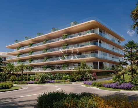Nacaré, new-build penthouses and apartments for sale on the beachfront in Estepona