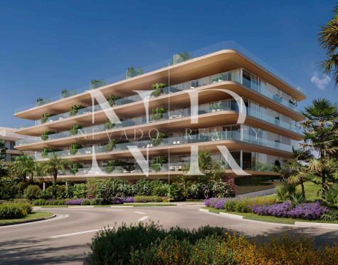 Nacaré, new-build penthouses and apartments for sale on the beachfront in Estepona