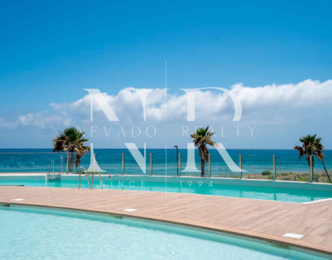 Beachfront apartments in Estepona