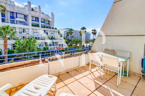 Apartamento con vistas al mar al lado de la playa  en Marbella centro en venta,