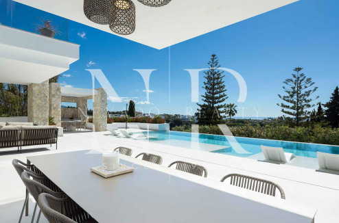 Villa en Urbanización La Quinta con vistas panorámicas en venta