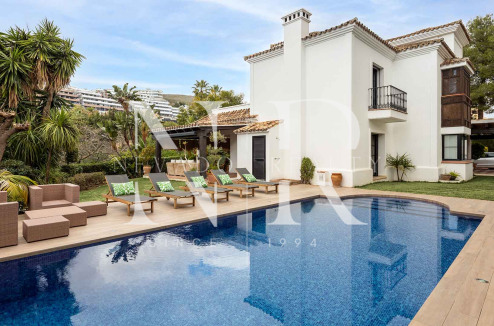 Villa en La Quinta completamente renovada en venta