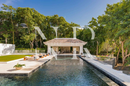 Villa in La Quinta Urbanization for sale