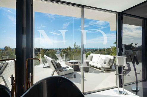 Villa en Urbanización El Herrojo con vistas panorámicas en venta