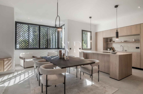Completely renovated ground floor flat in Altos Reales for sale