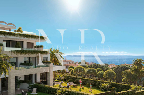 Appartement à Estepona Ouest avec vue panoramique sur la mer à vendre