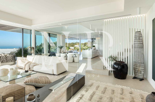 Villa en La Quinta con vistas panorámicas al mar en venta