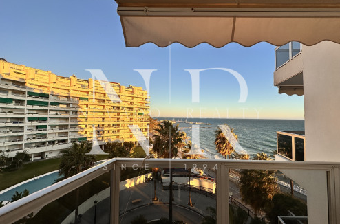 Apartment front sea for short term rent in Marbella centre