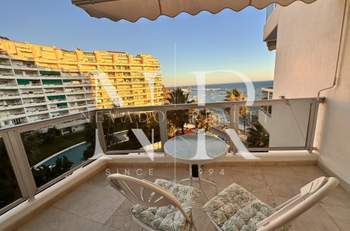 Apartment front sea for short term rent in Marbella centre