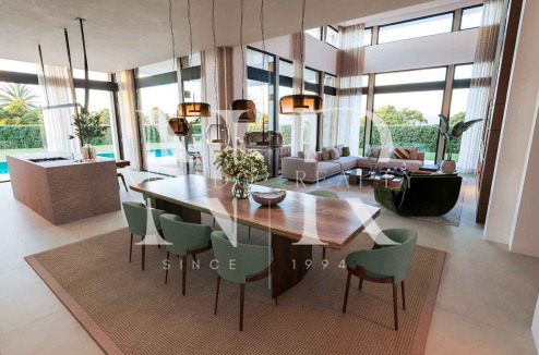 Newly built villa for sale in Nueva Andalucia