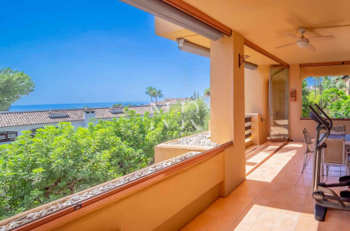 Appartement avec vue sur la mer à vendre à Mansion Club, Marbella