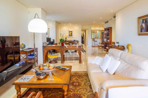 Appartement avec vue sur la mer à vendre à Mansion Club, Marbella