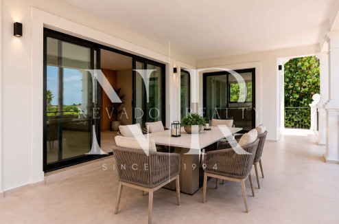 Villa à El Paraíso, Estepona à vendre
