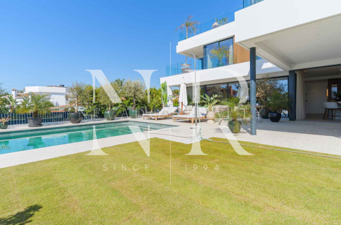 Villa en venta en Marbesa, Marbella