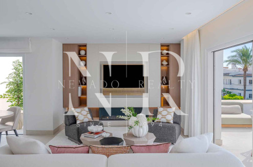 Penthouse à vendre à Dominion Beach, Estepona, en première ligne de plage