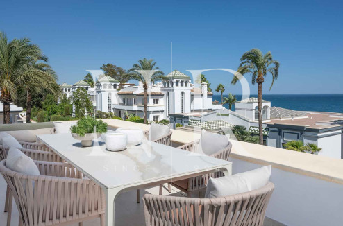 Penthouse à vendre à Dominion Beach, Estepona, en première ligne de plage
