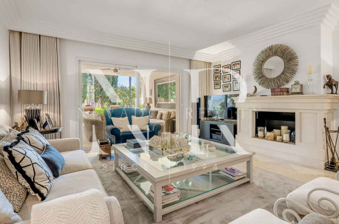 Apartment for sale in Las Alamandas, Marbella