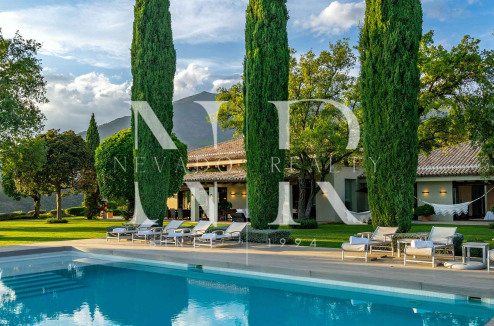 Villa in La Zagaleta with Mediterranean Views for Sale