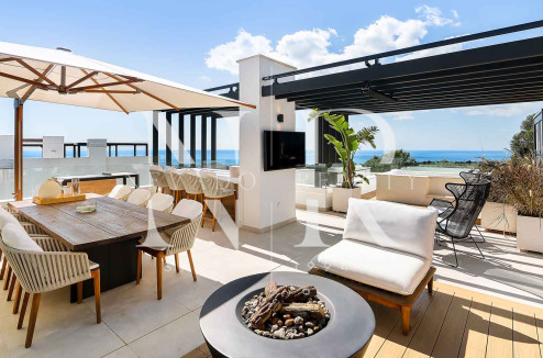 Sea View Villa for Sale in Sierra Blanca, Marbella