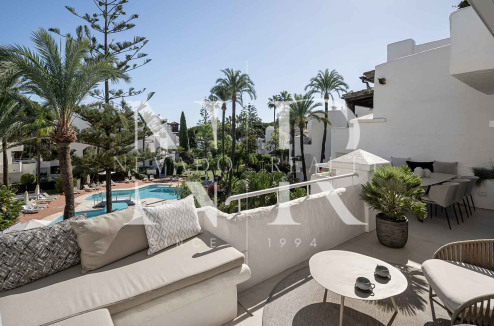 Penthouse avec vue sur la mer à vendre à Alhambra del Mar, Marbella Golden Mile