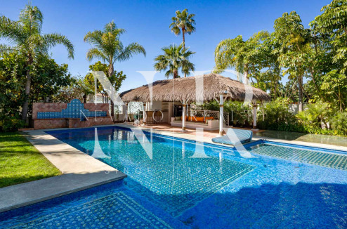 Villa en Aloha, Nueva Andalucía, en venta
