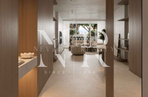 Apartment with sea views in Playas del Duque, Puerto Banús, for sale