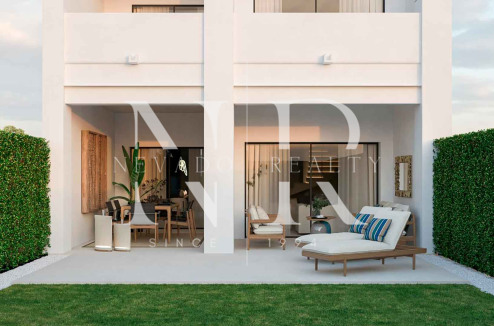 Adosada en Urbanización La Quinta Golf completamente renovada en venta