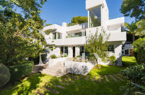 Villa en Nueva Andalucía en venta