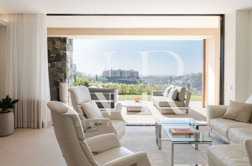 Appartement à vendre dans le lotissement Real de la Quinta avec vue panoramique sur la mer
