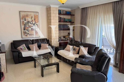 Ático en el centro de Estepona con gran terraza en venta