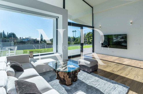 Villa en Bel Air de diseño con vistas al mar en venta