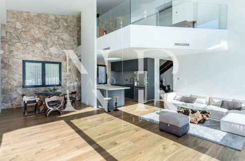 Villa en Bel Air de diseño con vistas al mar en venta