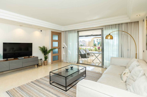 Appartement à vendre dans la résidence Jardines del Príncipe, à quelques minutes de la plage