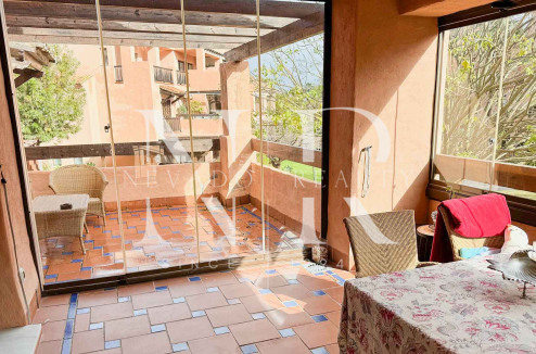 Appartement en bord de mer à Hacienda del Sol, Estepona, à vendre