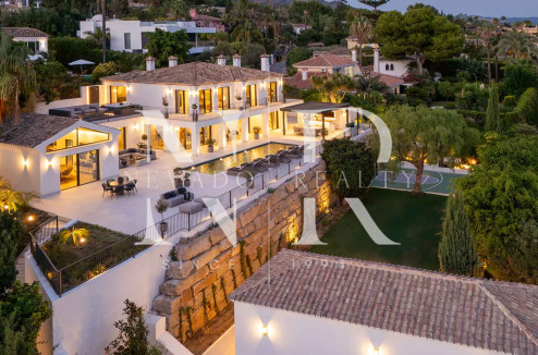 Villa entièrement rénovée à vendre à Rocío de Nagüeles