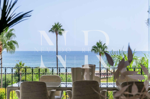 Appartement à vendre dans le complexe résidentiel Bahía del Velerín, en première ligne de plage