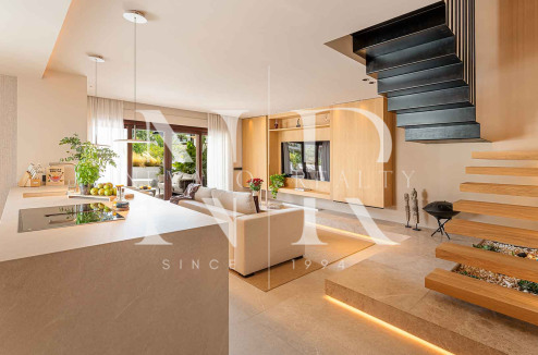 Ático en Urbanización Lomas del Rey completamente reformado en venta