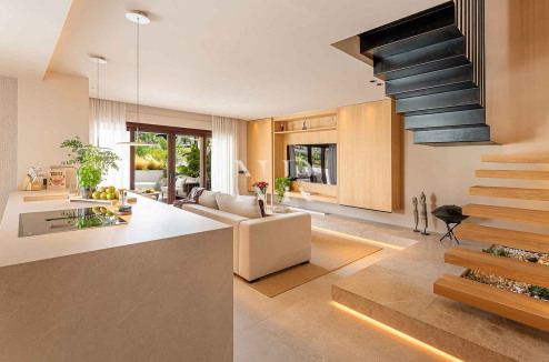 Penthouse entièrement rénové à vendre dans le complexe Lomas del Rey