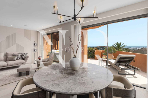Apartamento en Urbanización Les Belvederes con vistas panorámicas al mar en venta