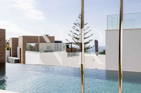 Pareada en Urbanización Artola Homes con piscina privada en venta
