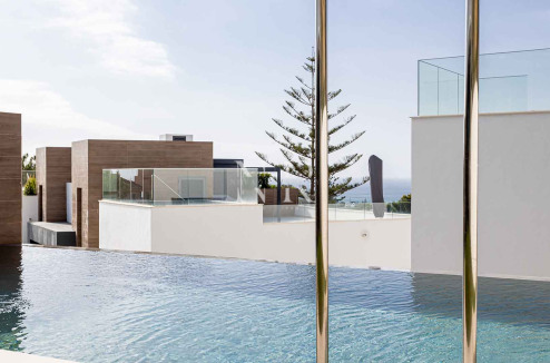 Pareada en Urbanización Artola Homes con piscina privada en venta