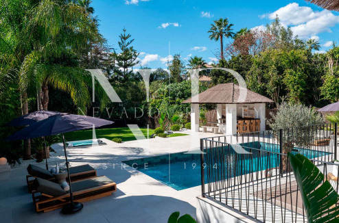 Villa en Nueva Andalucía completamente reformada en venta