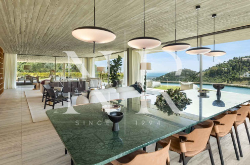 Villa en El Madroñal con vistas panorámicas al mar y a la montaña en venta